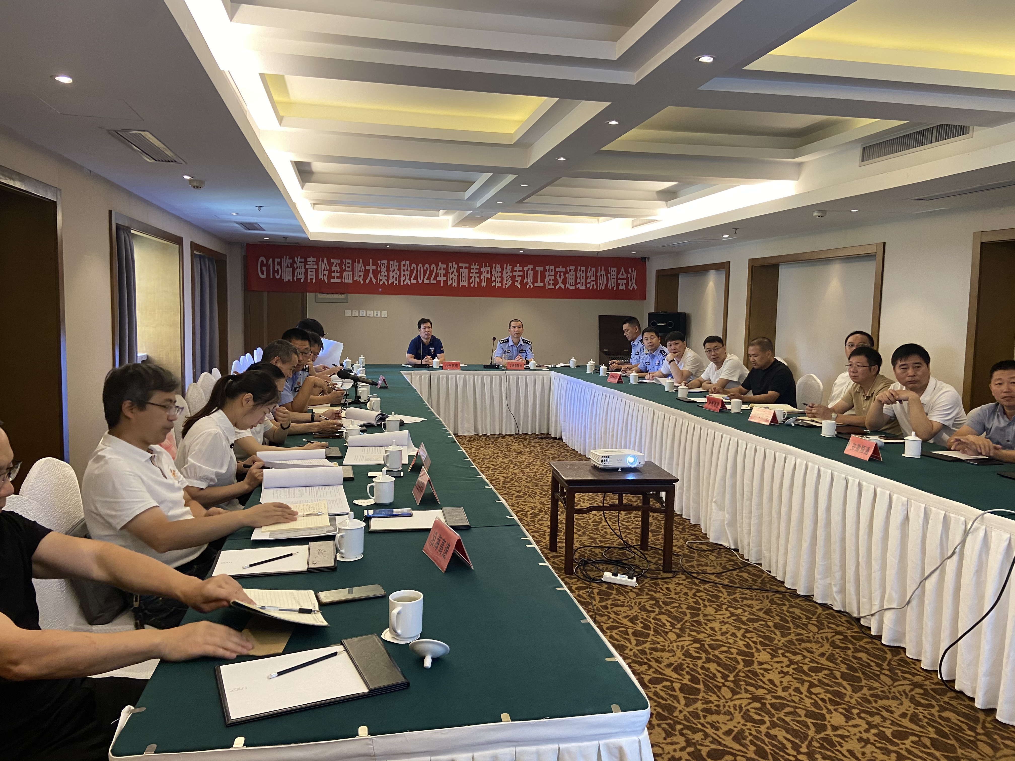 圖為會(huì)議現(xiàn)場 李夢君攝.jpg