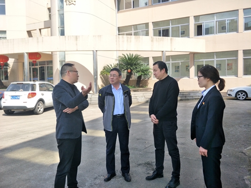 2 陳文波、章海峰在臺(tái)州所檢查_(kāi)副本.jpg